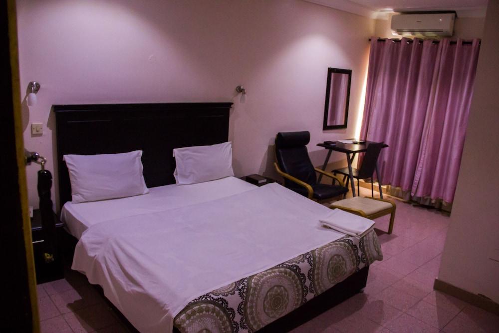 Lekki Heights Hotel
