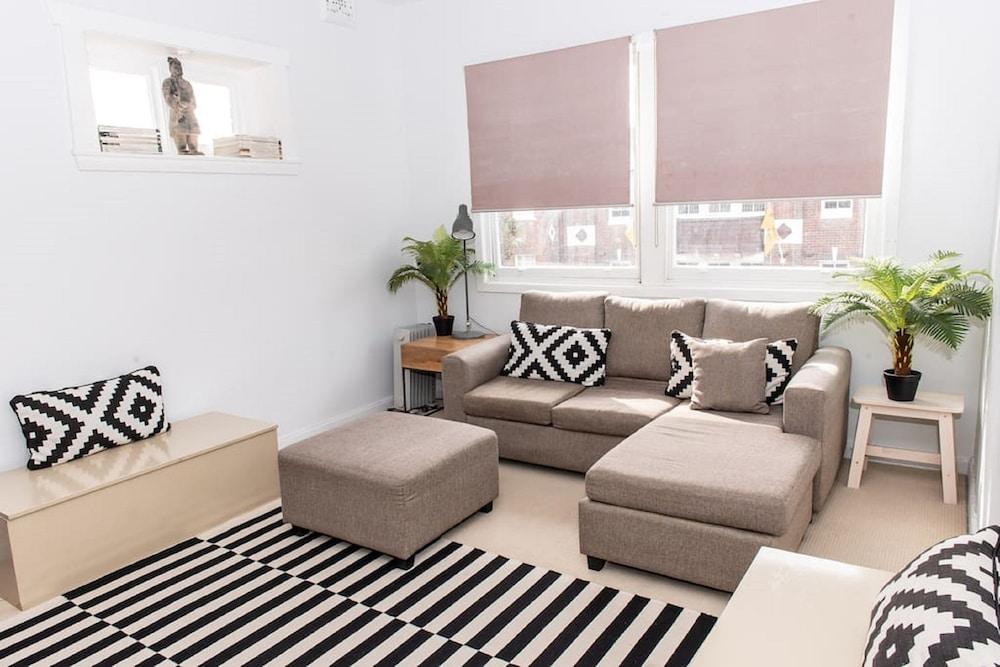 Bondi Beach Gorgeous Apartment H323