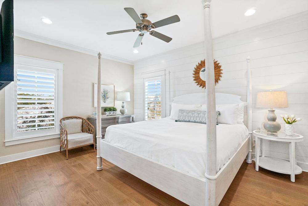 Magnolia Cottages by the Sea by Panhandle Getaways
