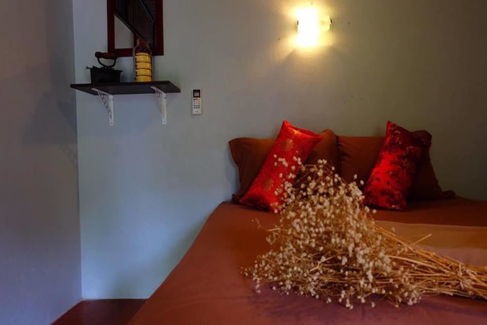 Copa Lanta Guesthouse