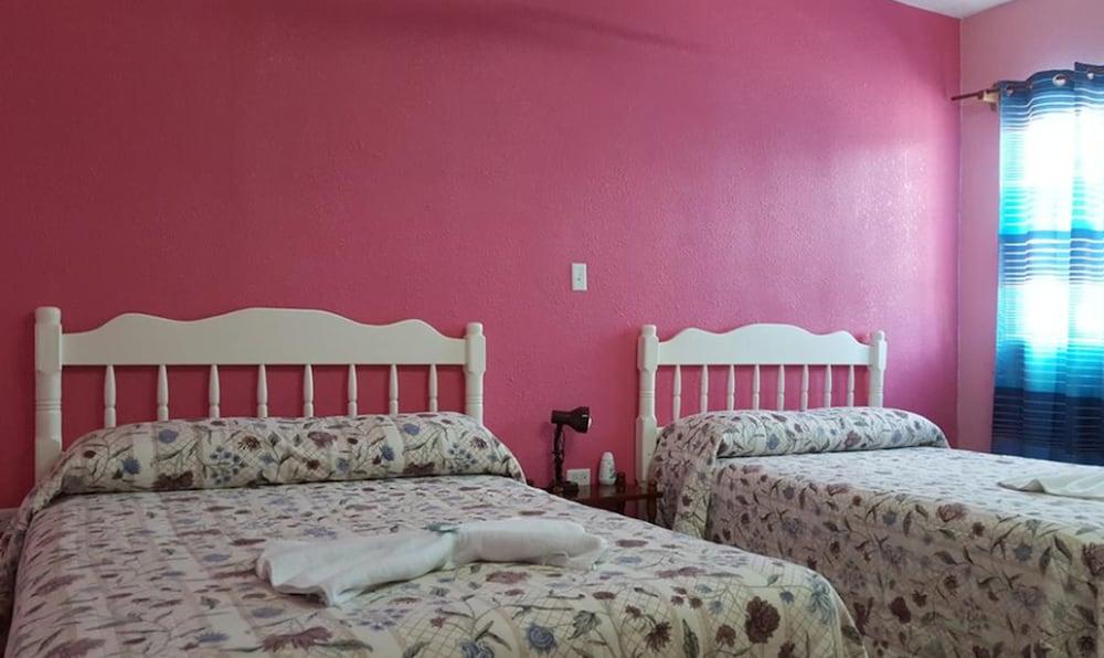 Anchorage Beach Resort