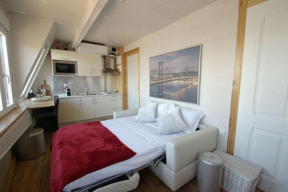 My Bairro Alto Suites