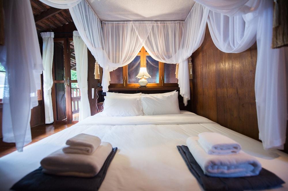 Chantra Khiri Chalet Chiang Mai