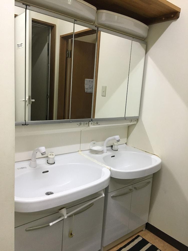 Capsule Dormitory Orion - Hostel