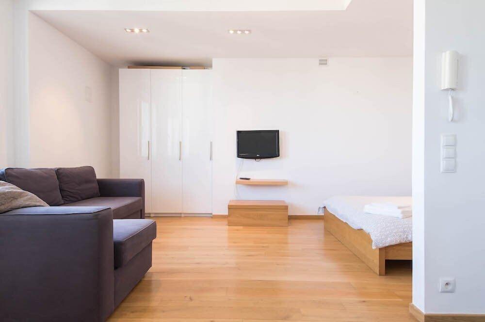 Bizzi LuxSolidarnosci Studio