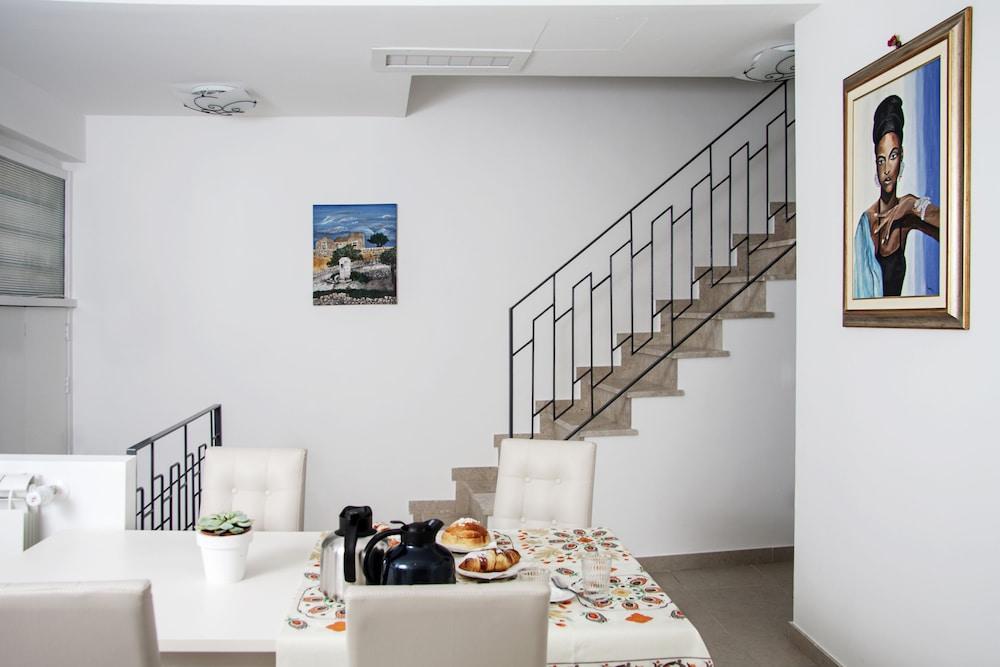 BFAME - Cornice Barocca