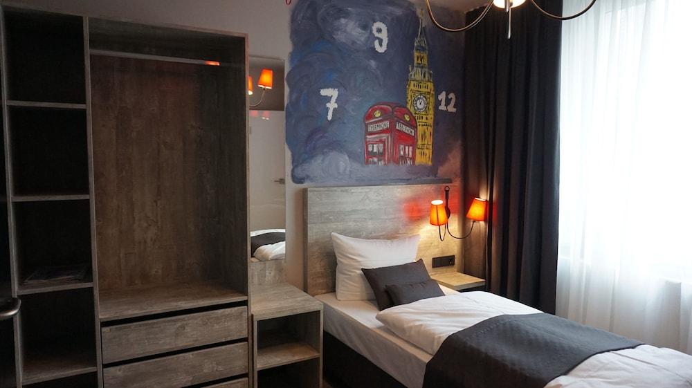 Urban Home Self Check-In Hotel