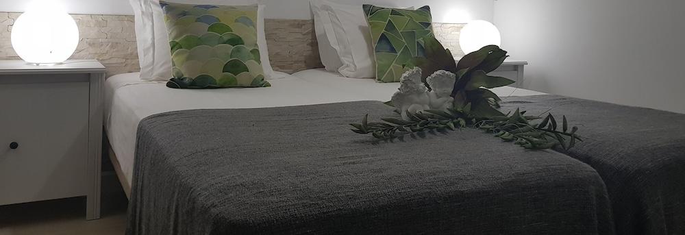 Azores Pedra Apartments