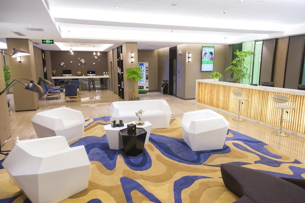 ibis Styles GY Bosideng Plz