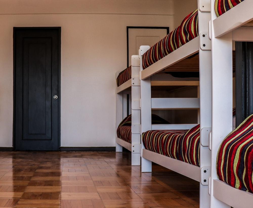 Plaza de Armas Hostel