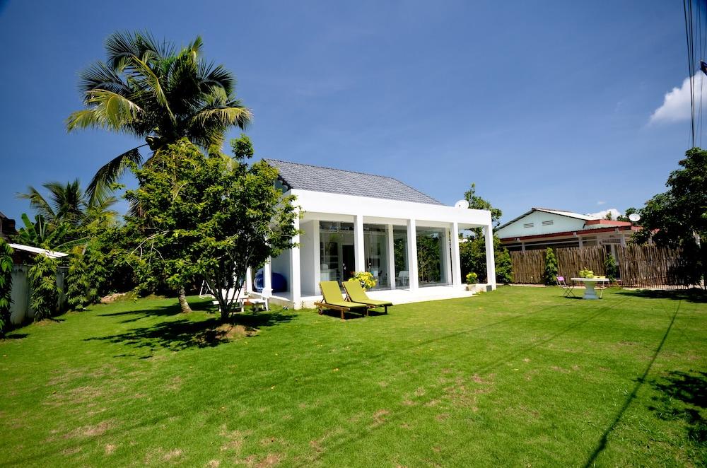 The Durian Lodge at Mekong