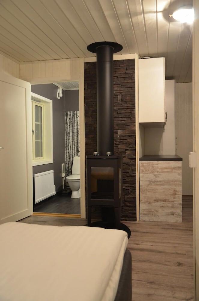 Aurora Mountain Lodge