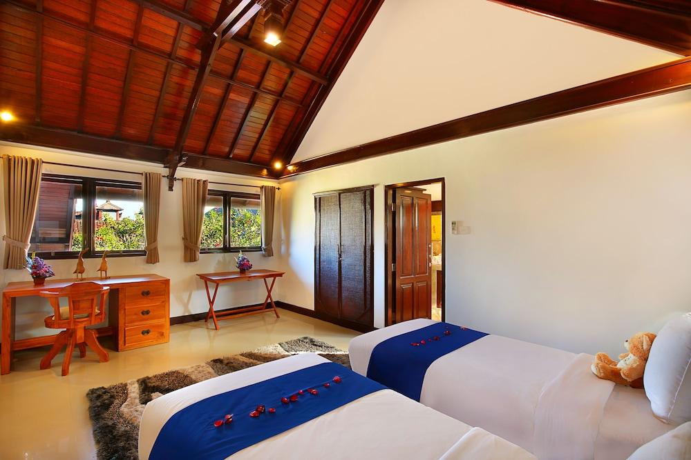 Alysha Villa Seminyak Beachside