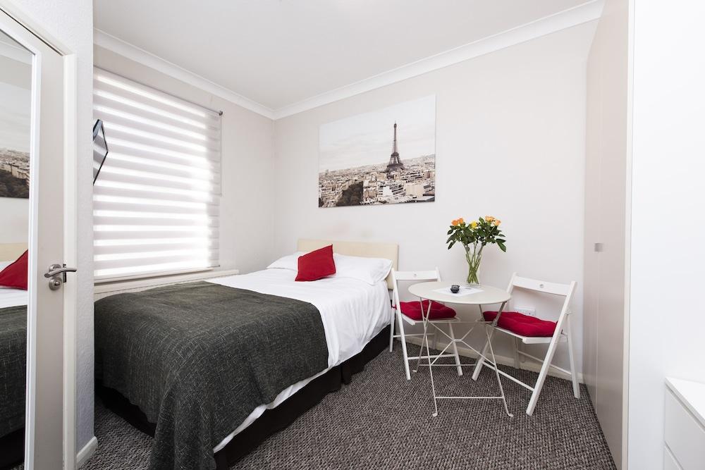 Apartments on the Park