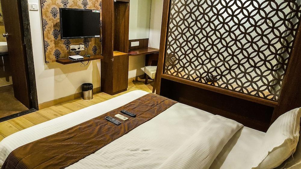 Jai Malahar Residency