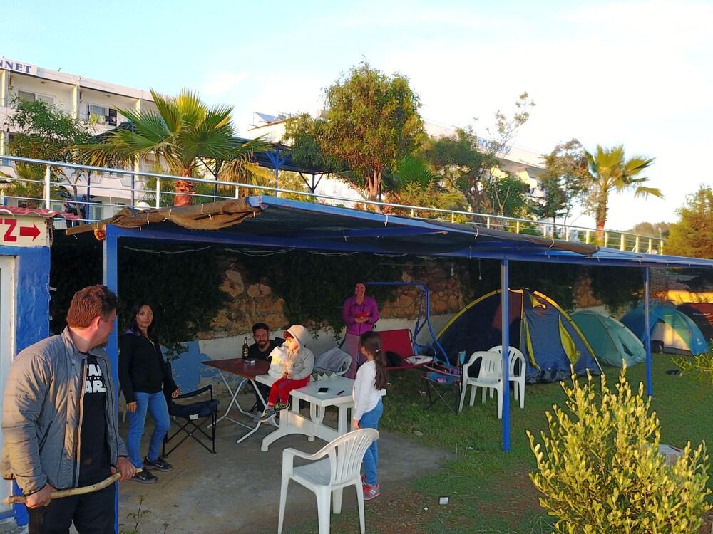 Mavi Cennet Camping Pansiyon