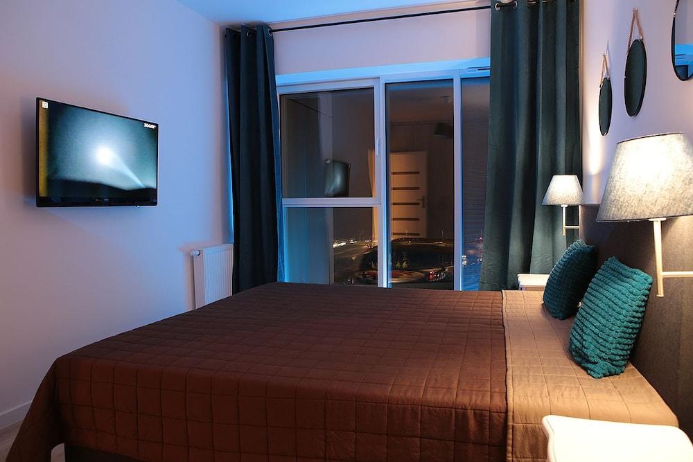 SUPER-APARTAMENTY International Fair