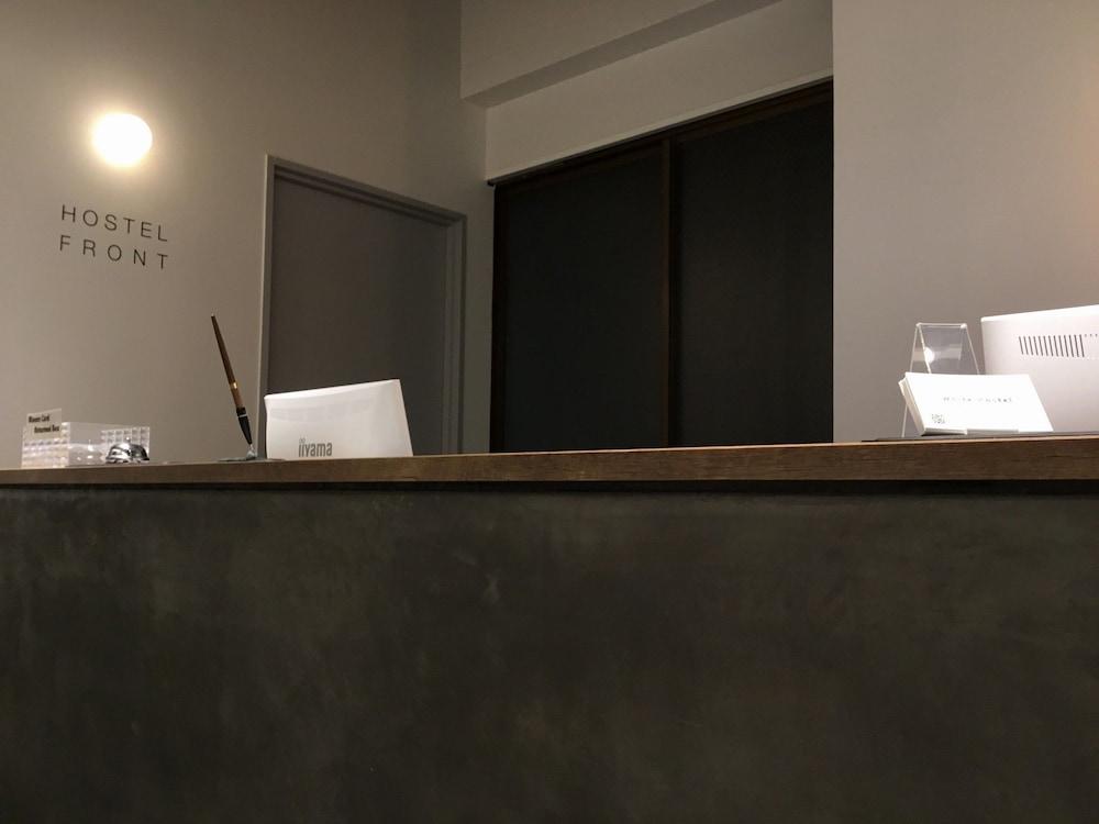 White Hostel shinsaibashi