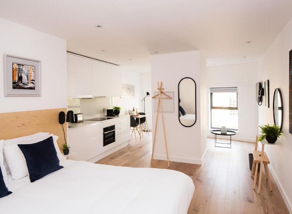 Hiding Space - Westgate Apartments