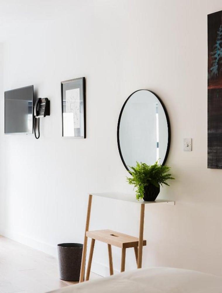 Hiding Space - Westgate Apartments