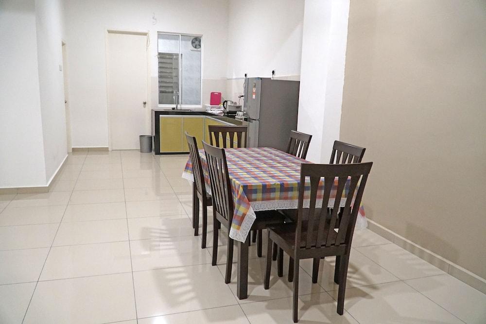 CVR Homestay Melaka