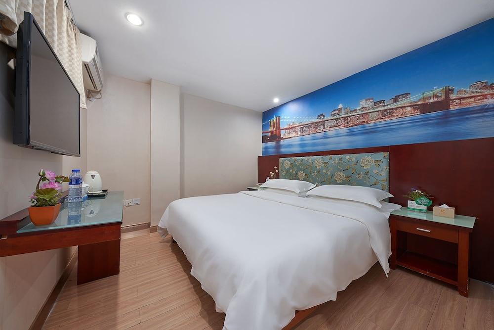 Kaiserdom Hotel China Plaza