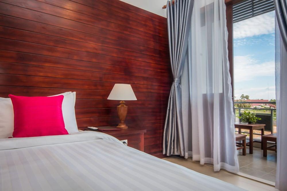 Green Amazon Residence Hotel