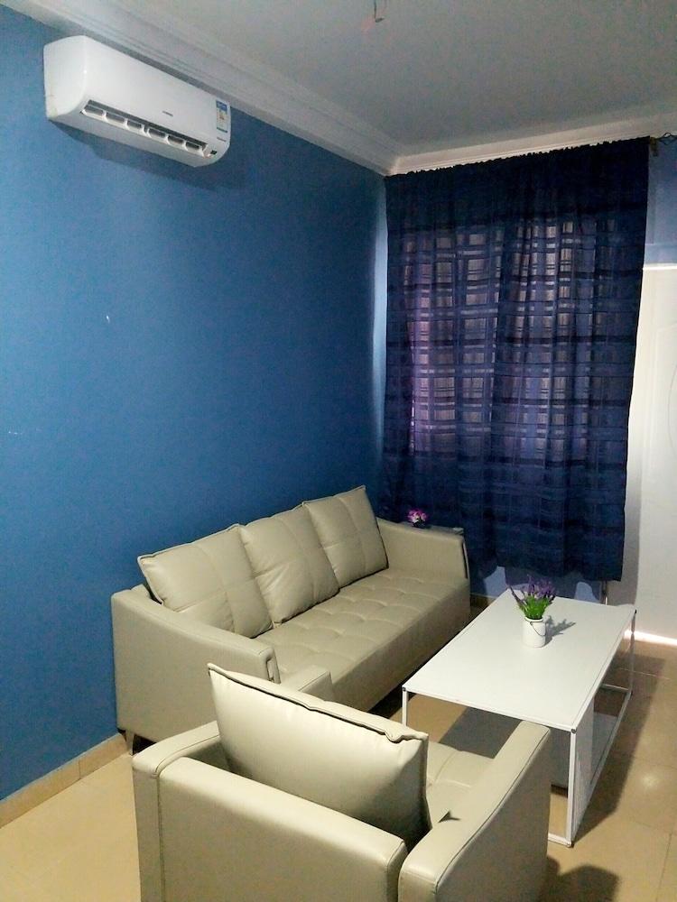 Tropical Nectar Apartment