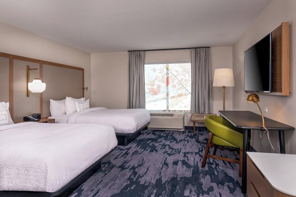 Fairfield Inn & Suites by Marriott Boston Walpole