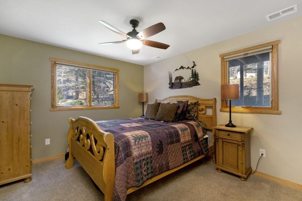 Gateway to the Wildside - 3 Br Townhouse