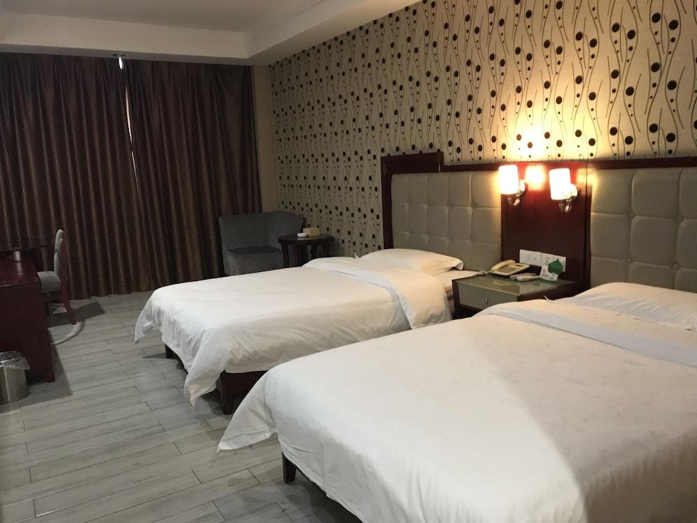 Kaiserdom Changsha South Station