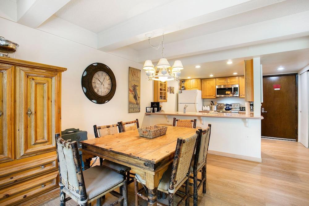 311 Vail International - 2 Br Condo