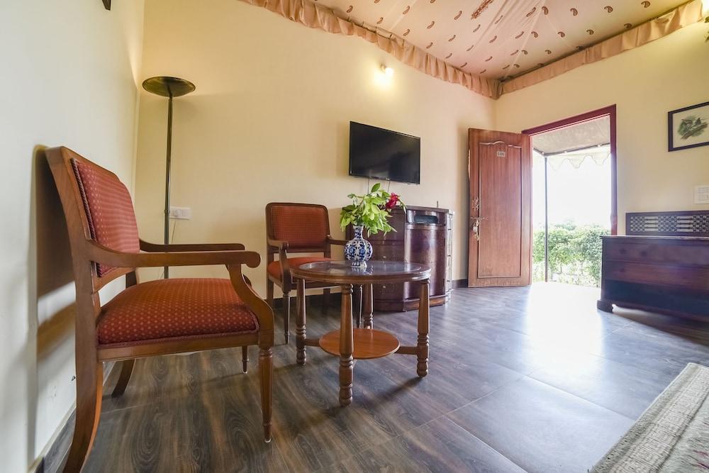 Lohana Village Resort