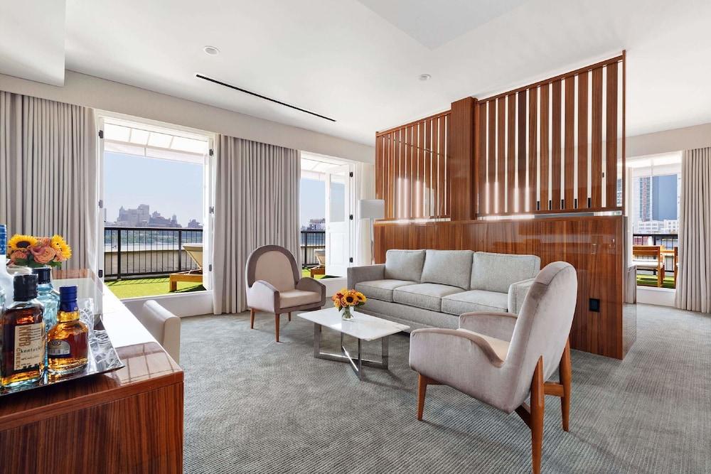 33 Hotel, New York City, Seaport