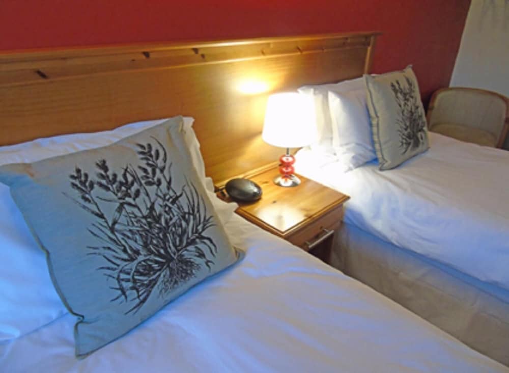 The Falcon at Hatton