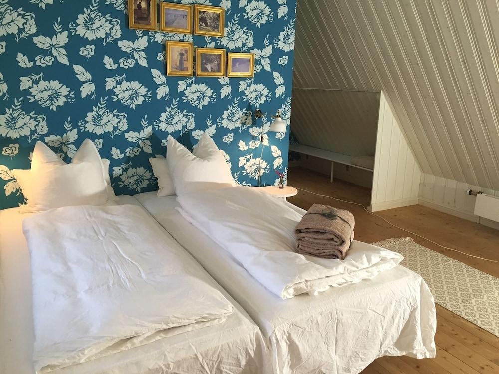 Alsbrogaard Deluxe Bed & Breakfast