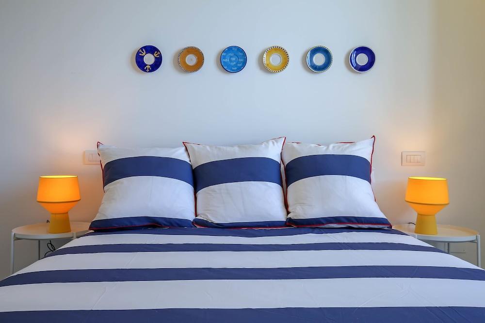 Castello Mezzacapo by Starhost