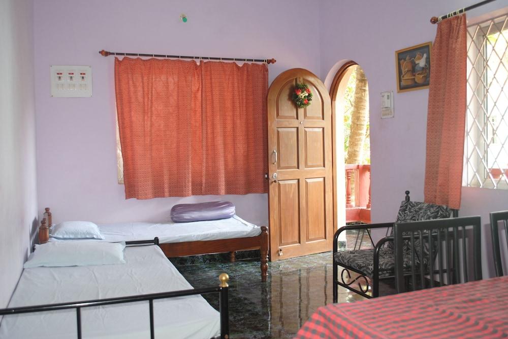 Joe and Marietta's Guesthouse