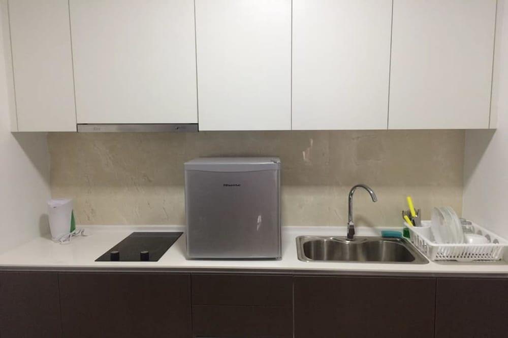 Vinz at Silverscape Luxury Residence