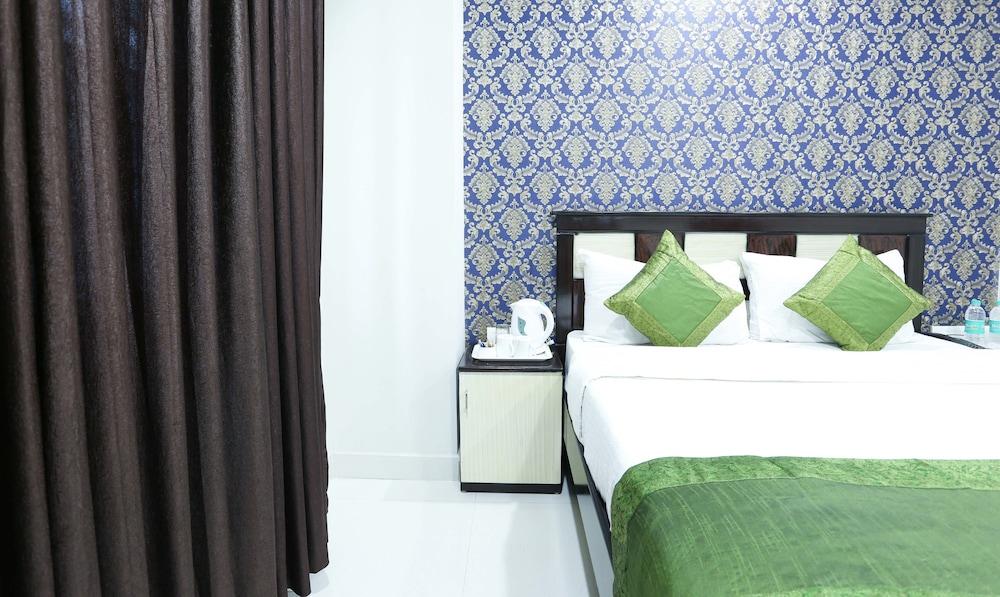 Treebo Live Inn Castle