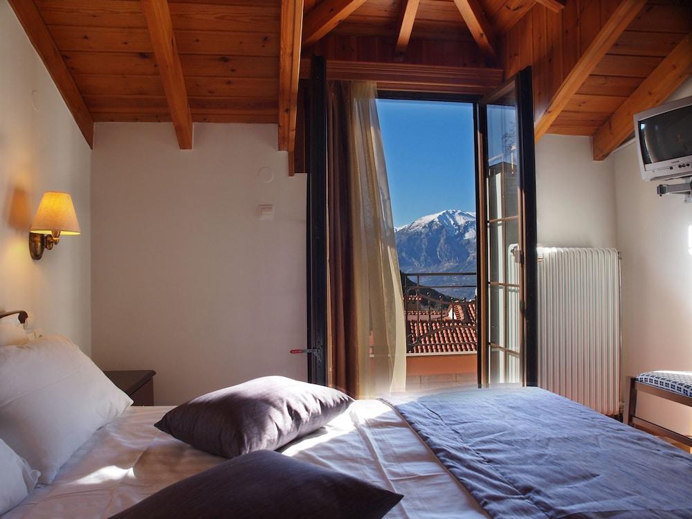 Archontiko Tzoumerkon