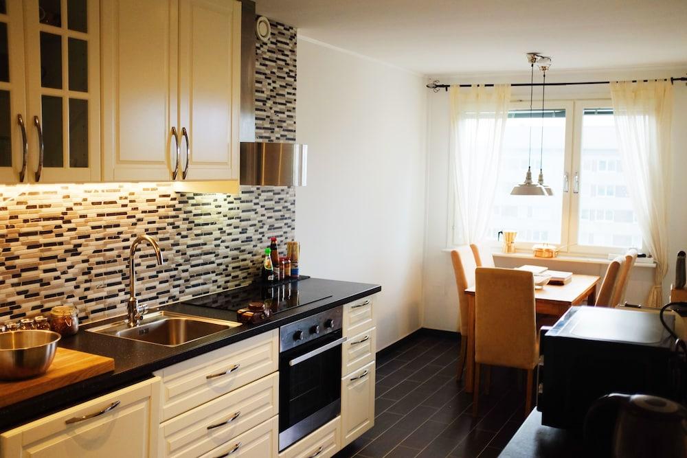 Central - 2 Bedroom Apartment