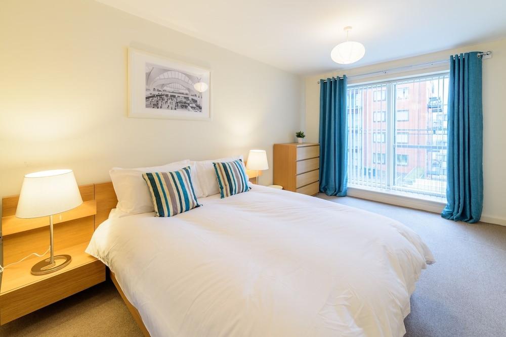 City Visits - Ryland Steet