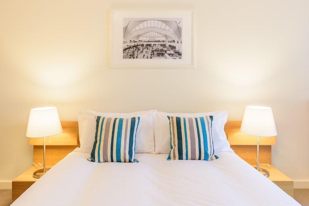 City Visits - Ryland Steet