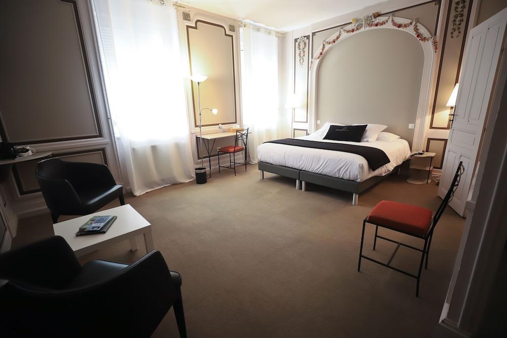 Hôtel le Château Blanchard