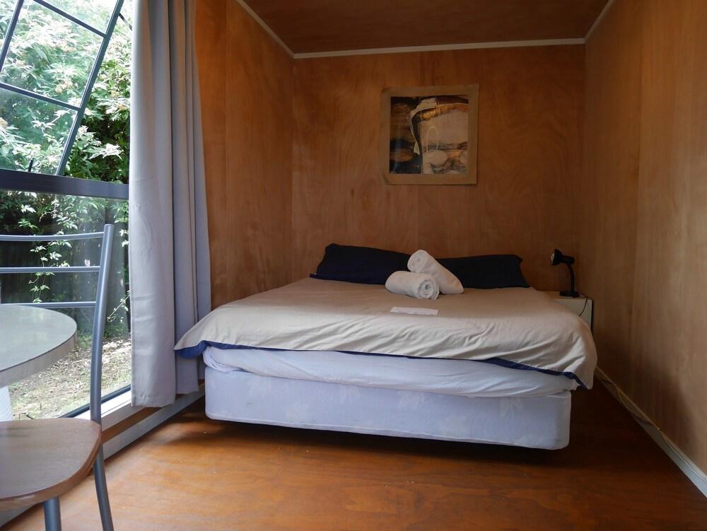 Bon Accord Backpackers