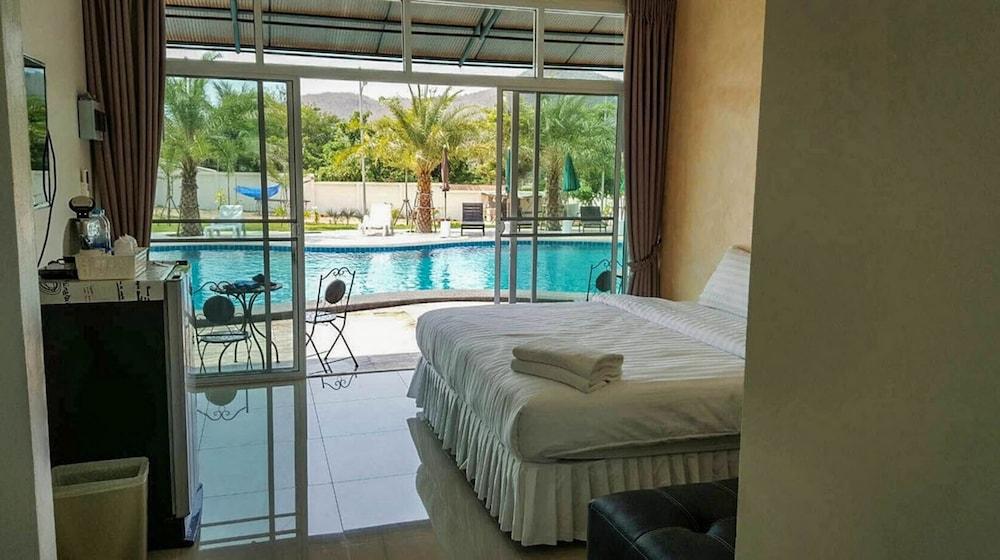 Mountain View Resort