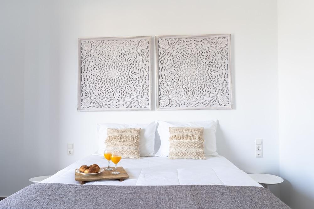 Infinite Blue Apartments