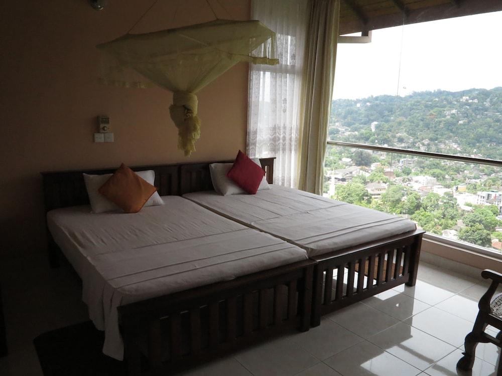 Kandy View Garden Hotel