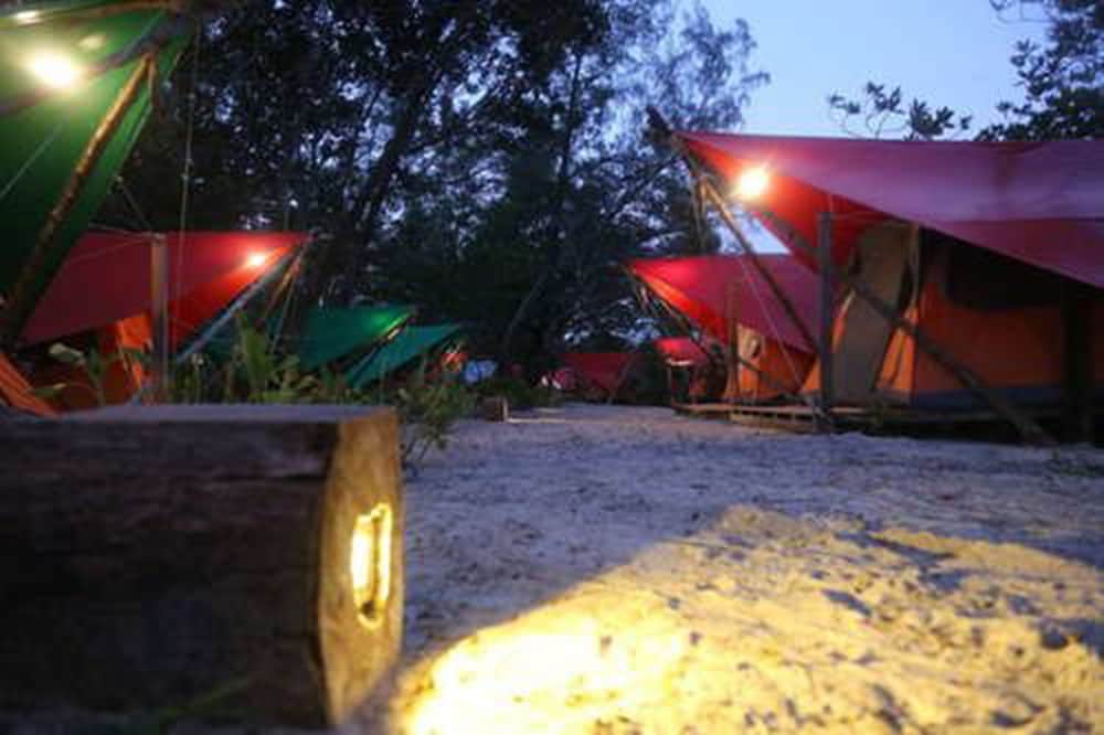 Koh Rong Love Resort - Hostel